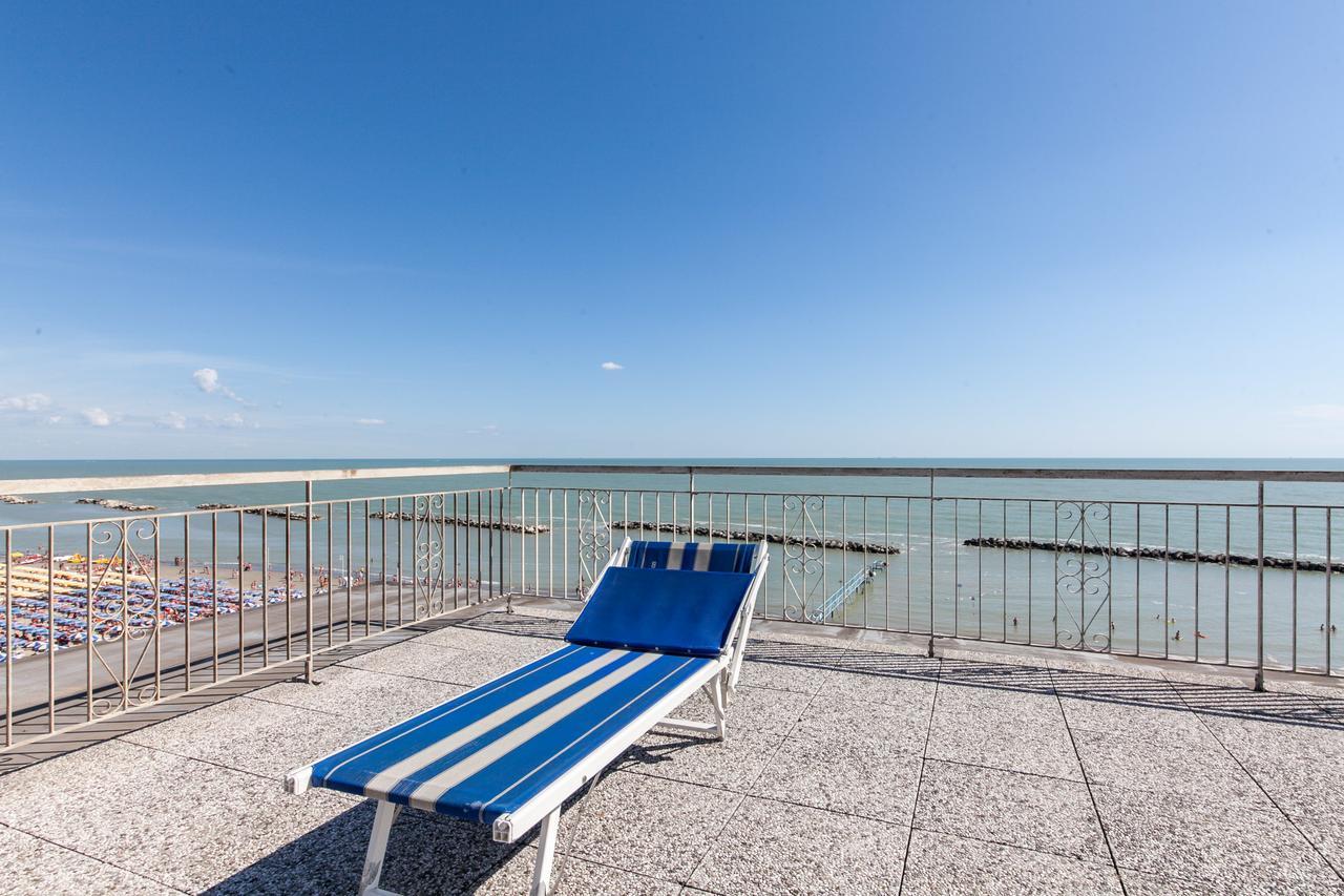 Hotel Universal Bellaria-Igea Marina Eksteriør billede