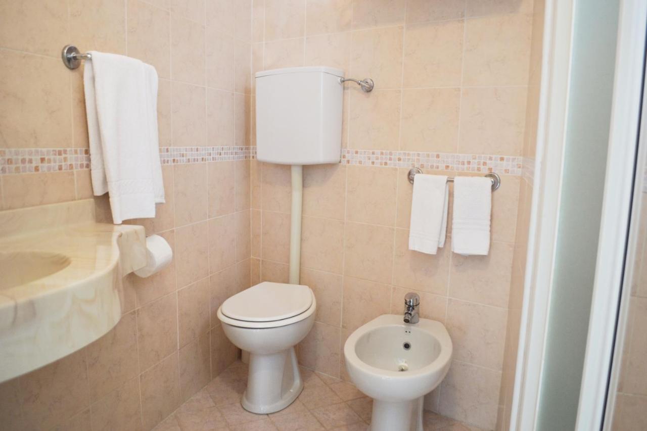 Hotel Universal Bellaria-Igea Marina Eksteriør billede