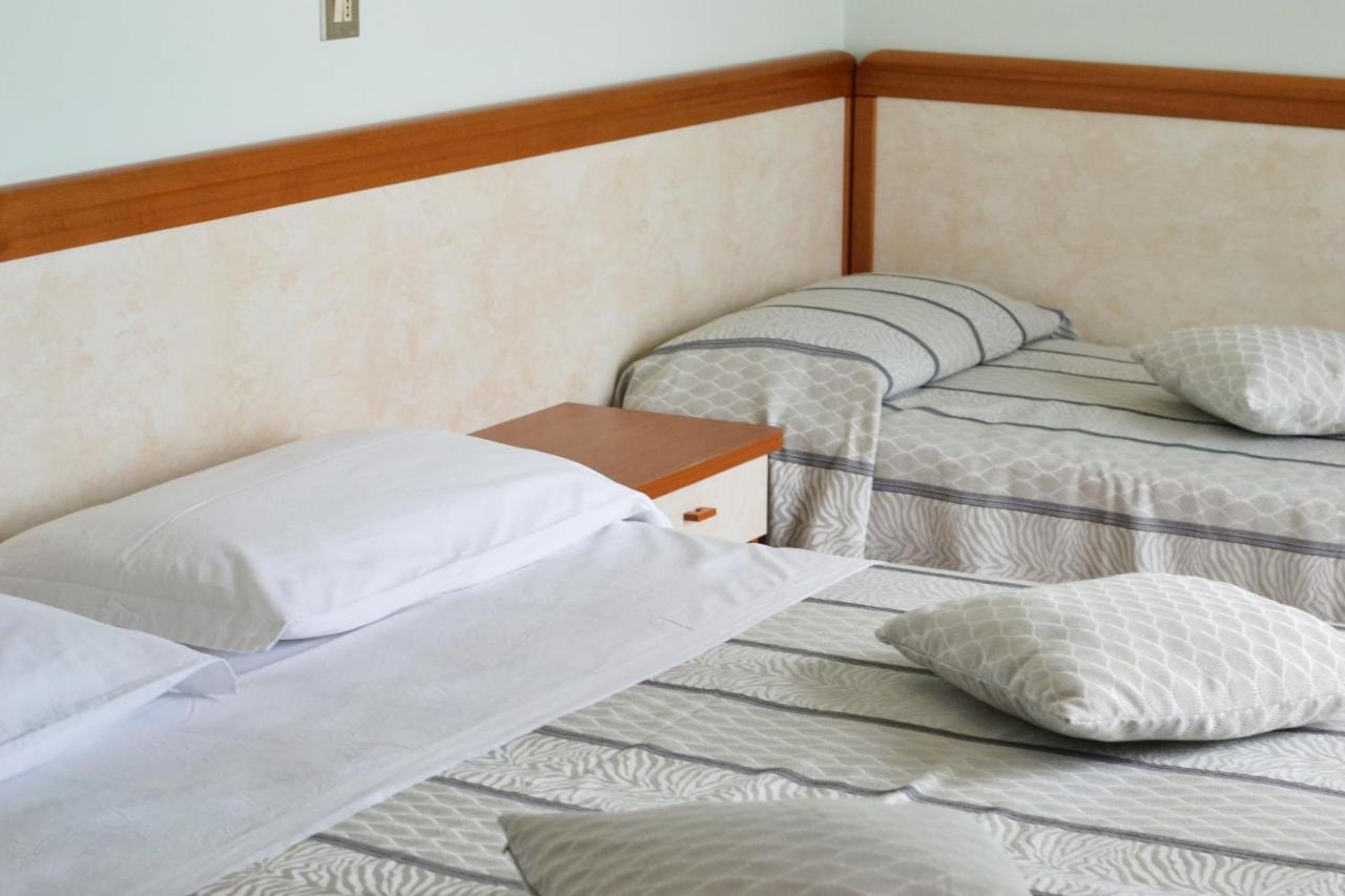 Hotel Universal Bellaria-Igea Marina Eksteriør billede